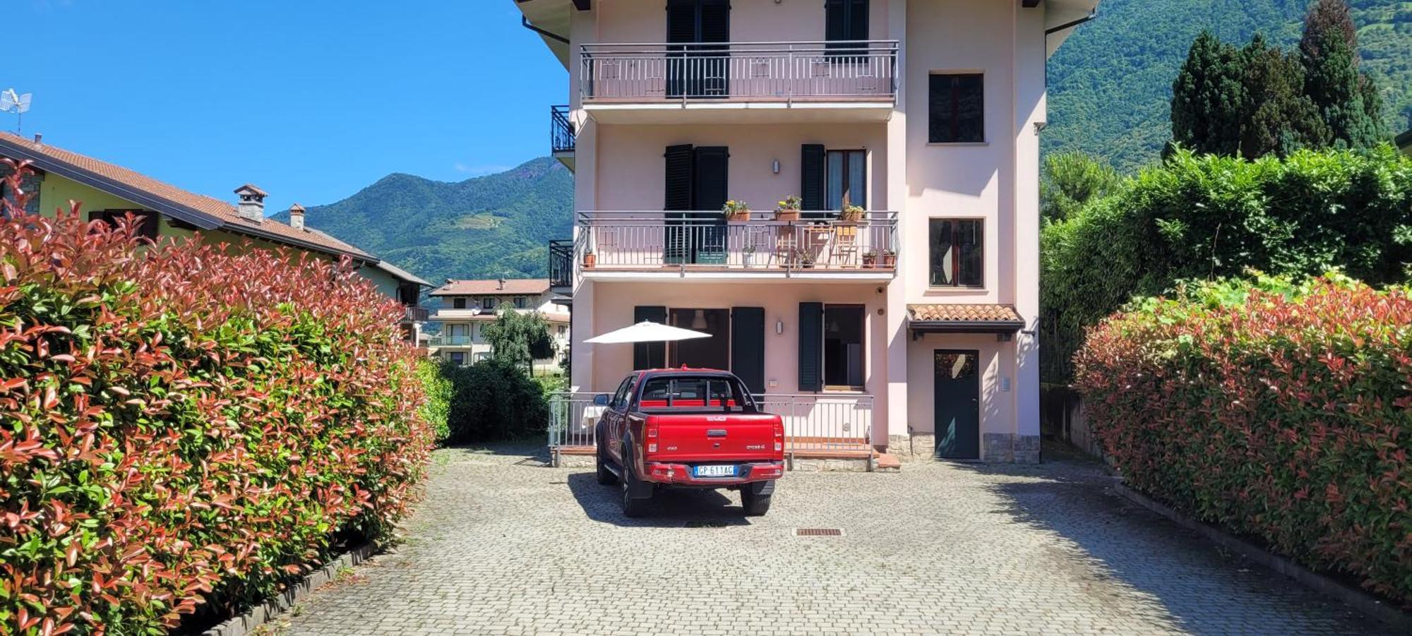 Apartmán Terrazza Fucinetta Introbio Exteriér fotografie