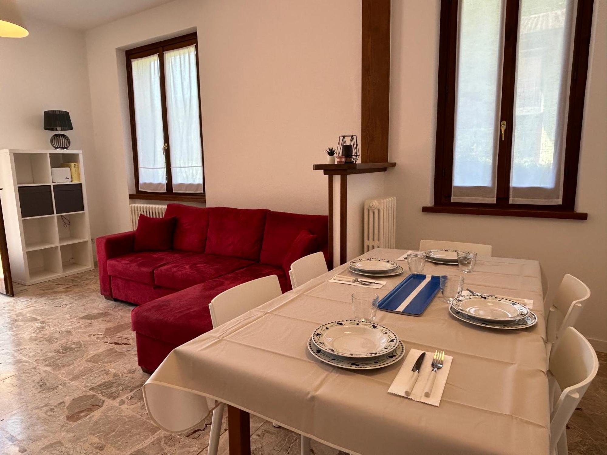 Apartmán Terrazza Fucinetta Introbio Exteriér fotografie