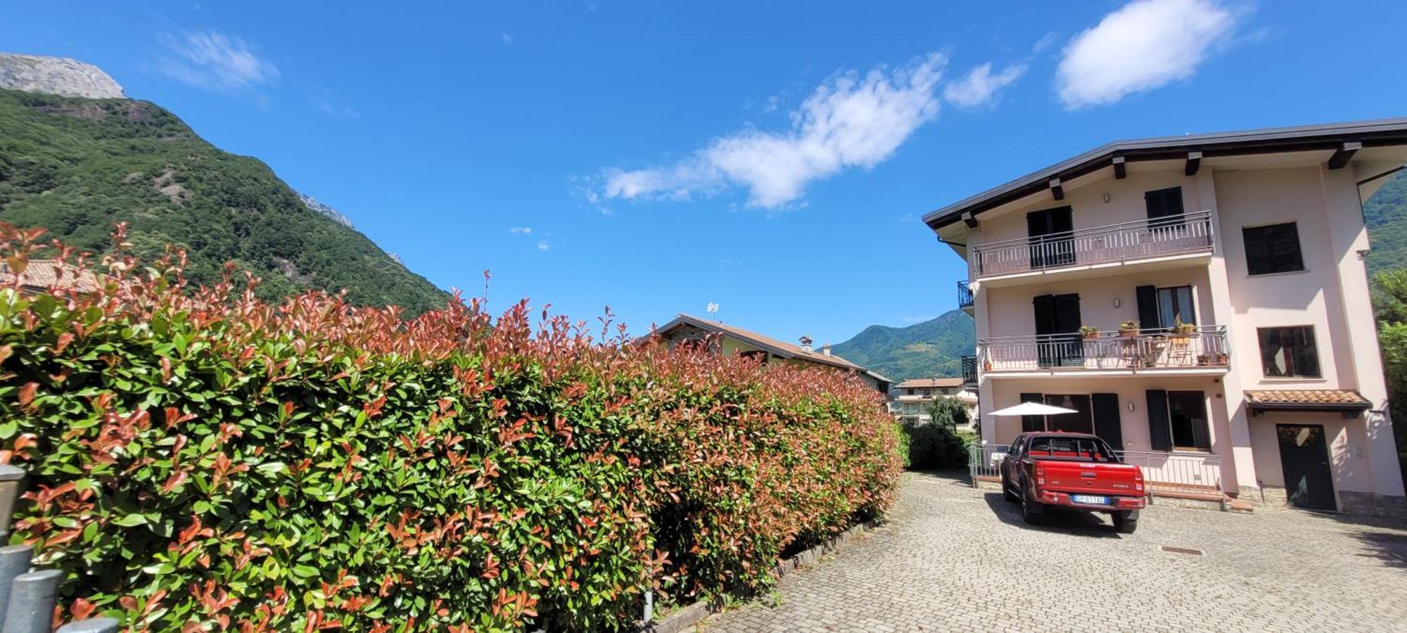 Apartmán Terrazza Fucinetta Introbio Exteriér fotografie
