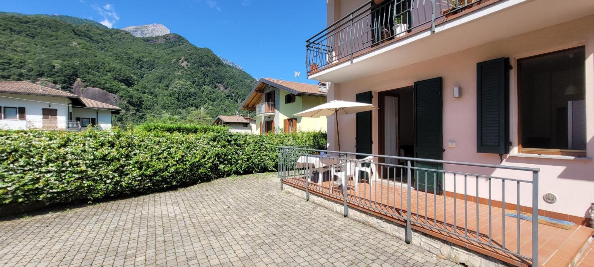 Apartmán Terrazza Fucinetta Introbio Exteriér fotografie